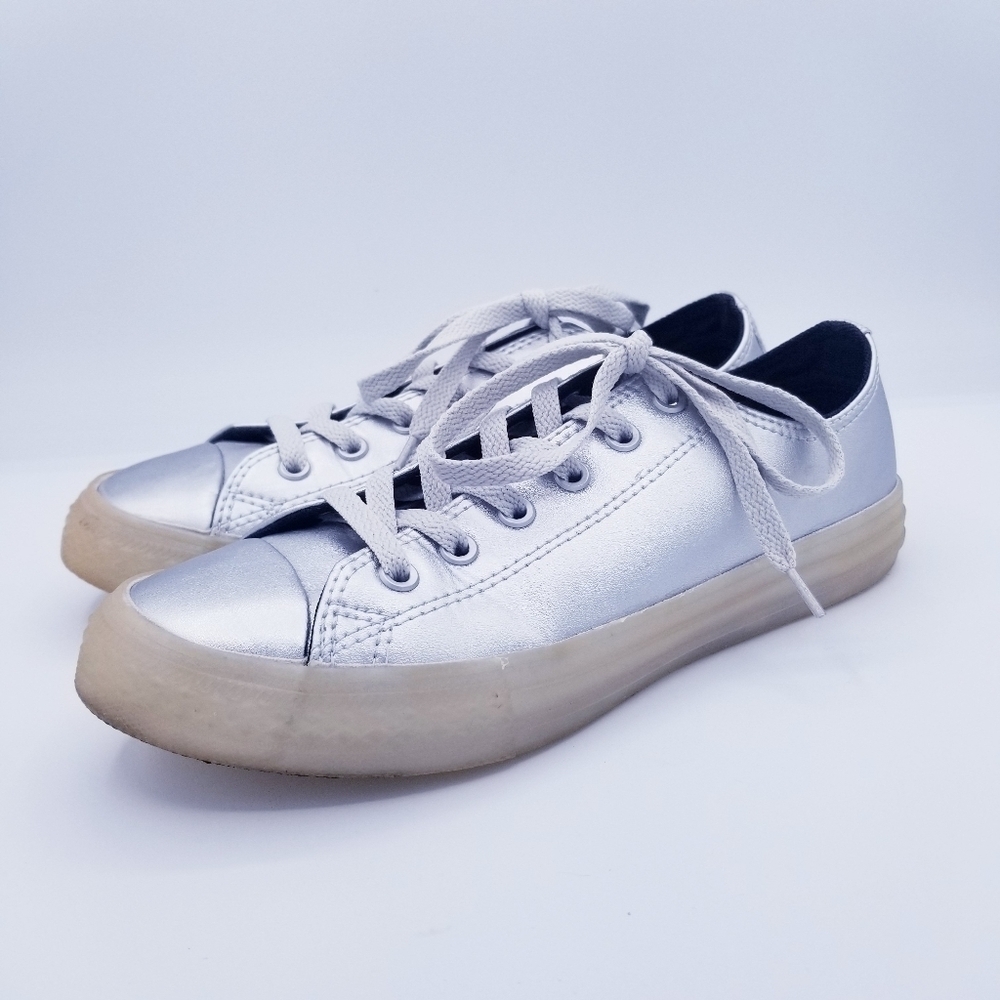 Converse Silver Gray Sneakers - Junior 4.5